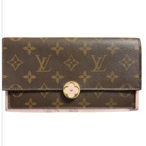 Louis Vuitton Vintage RARE Rose Ballerine Flore Monogrammed Long Wallet …